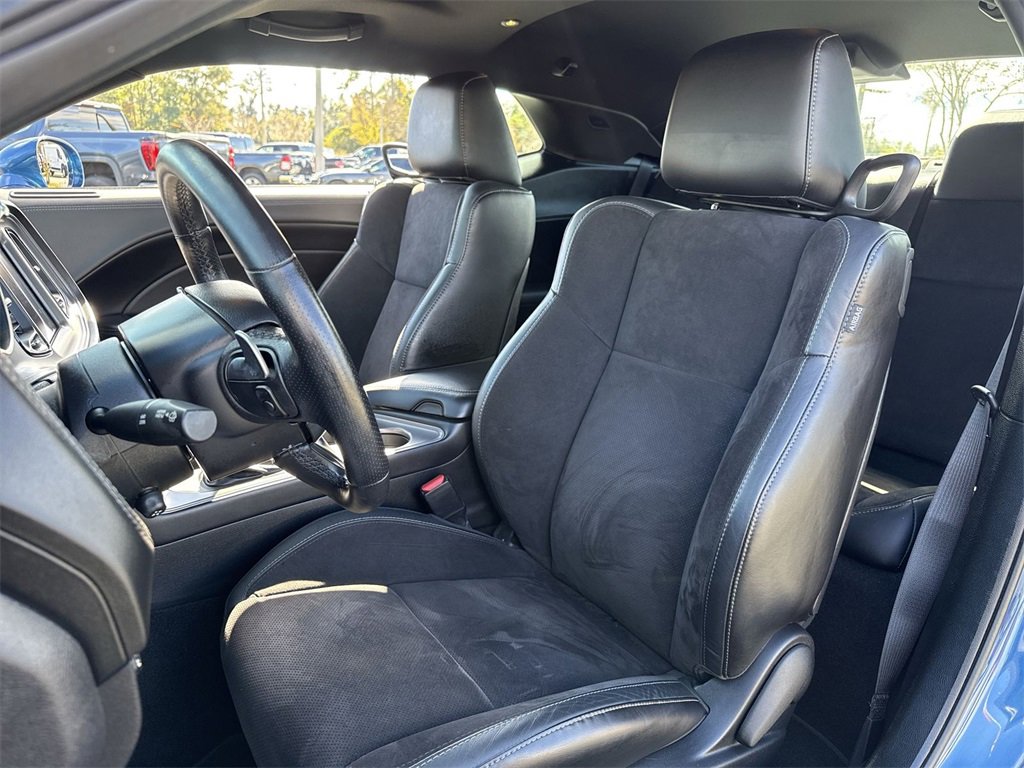 Used 2023 Dodge Challenger GT w/ Plus Package image 11