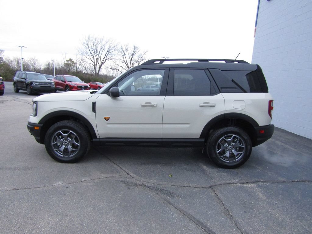 Used 2024 Ford Bronco Sport Badlands w/ Premium Package AWD/4WD image 2
