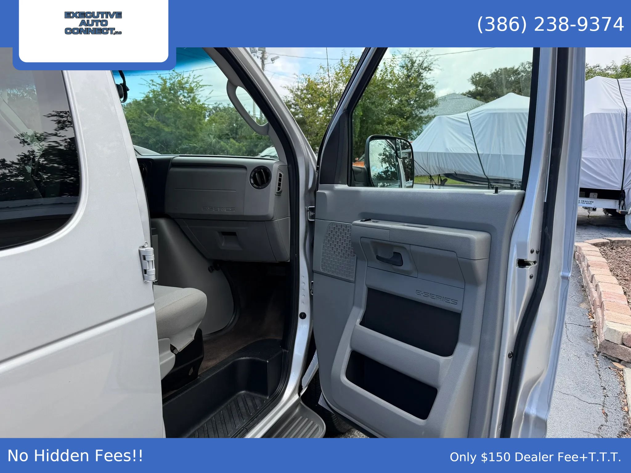 Used 2014 Ford E-350 and Econoline 350 XLT RWD image 14