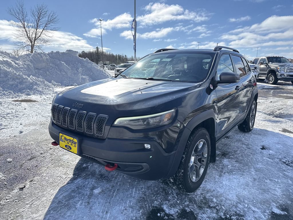 Used 2019 Jeep Cherokee Trailhawk w/ Comfort & Convenience Group image 2