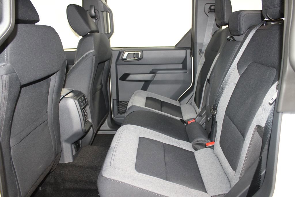 New 2025 Ford Bronco 4-Door image 20