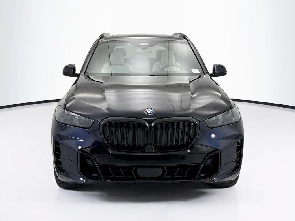 Used 2026 BMW X5 sDrive40i w/ M Sport Package RWD image 2