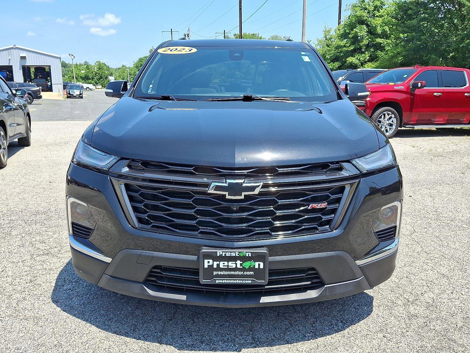 Used 2023 Chevrolet Traverse RS w/ LPO, 'HIT The Road' Package image 2