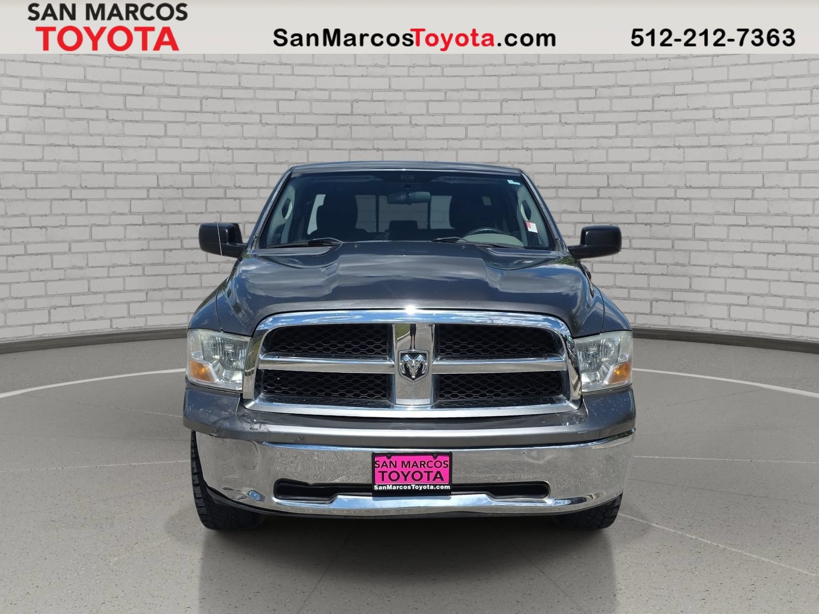 Used 2012 RAM 1500 Classic SLT RWD image 2