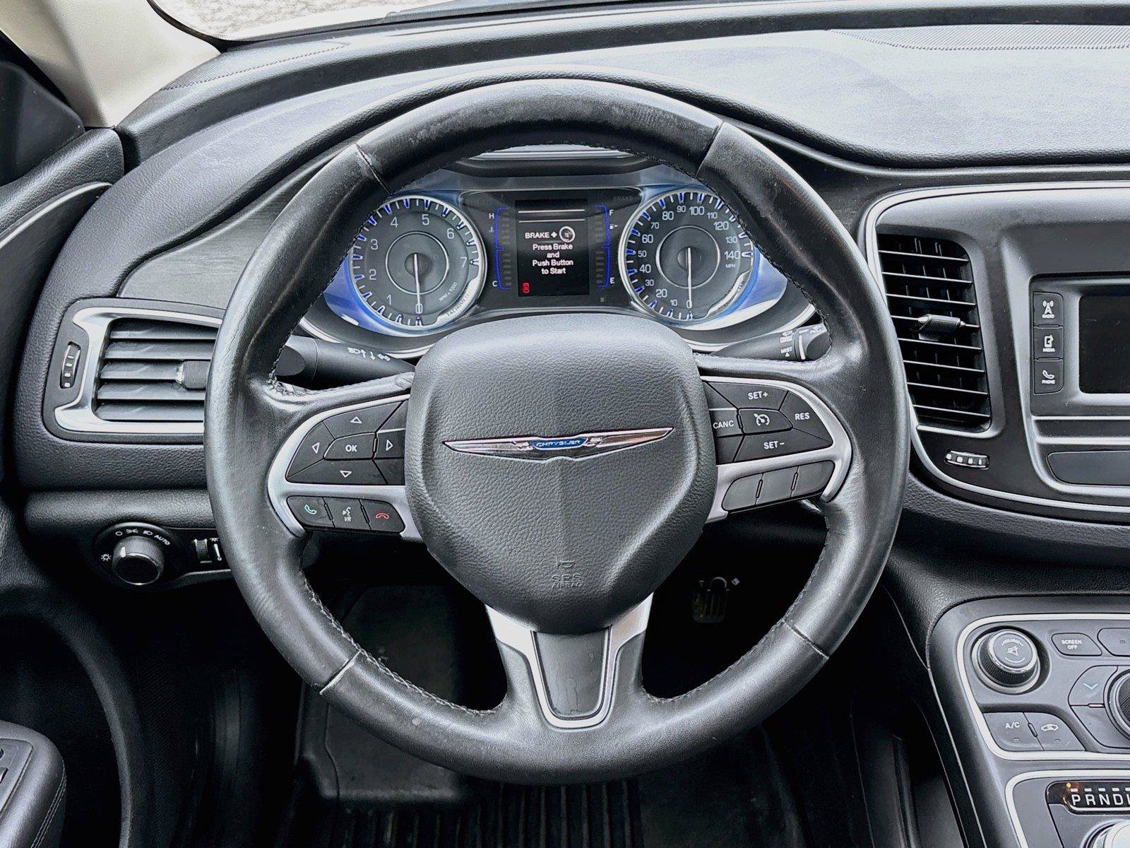Used 2015 Chrysler 200 Limited w/ Convenience Group FWD image 17