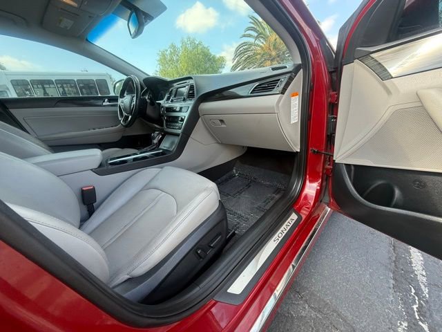 Used 2016 Hyundai Sonata Limited image 10