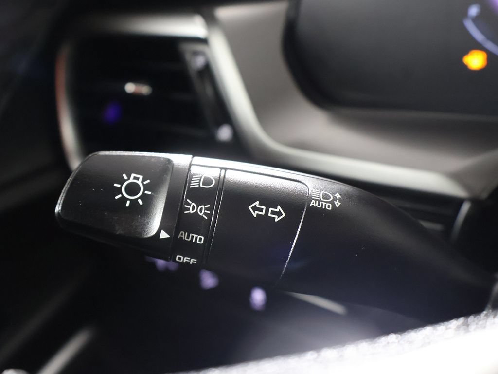Used 2023 Kia Telluride LX AWD/4WD image 40