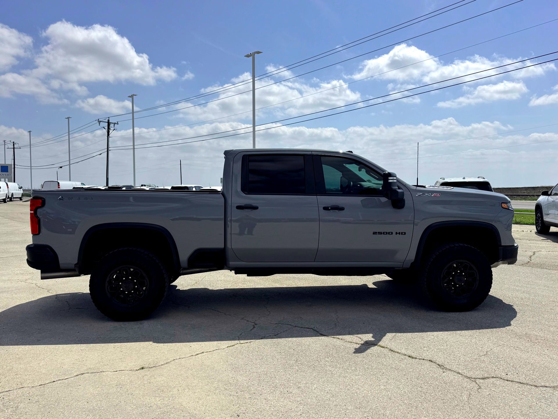 Used 2025 Chevrolet Silverado 2500 ZR2 w/ ZR2 Bison Edition image 8