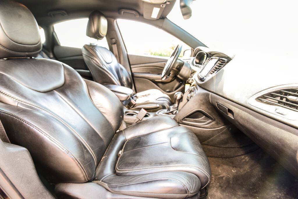 Used 2013 Dodge Dart Limited w/ Premium Group FWD image 17