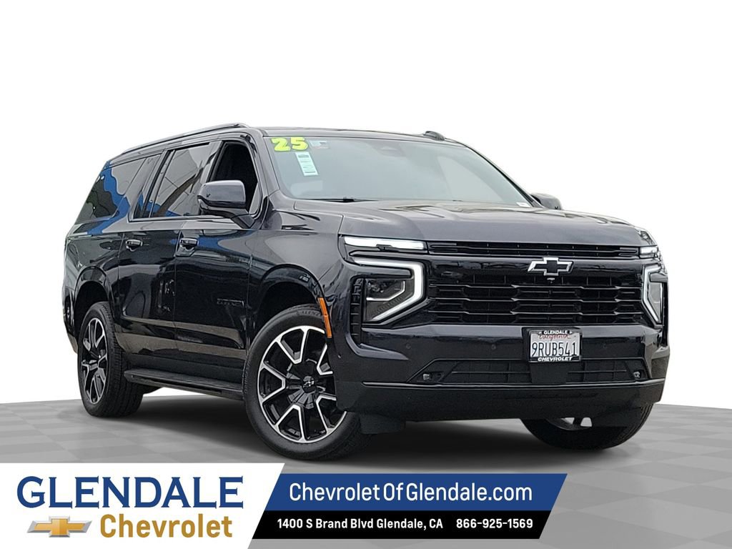 Certified 2025 Chevrolet Suburban RST image 1