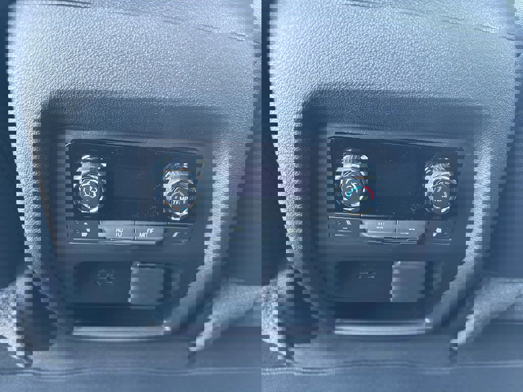 New 2026 Chevrolet Traverse High Country image 21