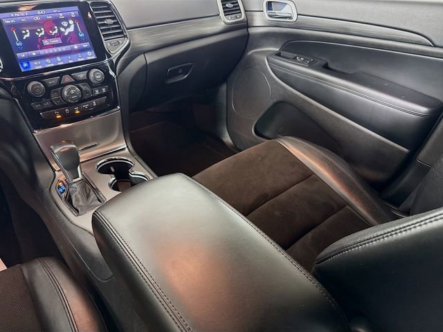Used 2020 Jeep Grand Cherokee Altitude AWD/4WD image 26