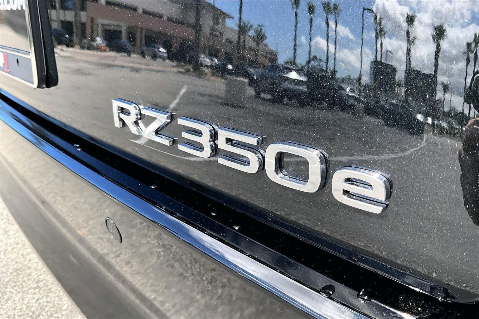 New 2026 Lexus RZ 350e 2WD w/ Accessory Package (2T) image 8