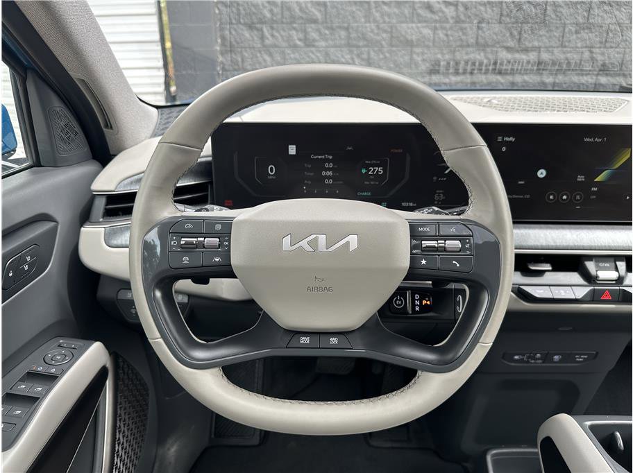 Used 2024 Kia EV9 Wind image 20