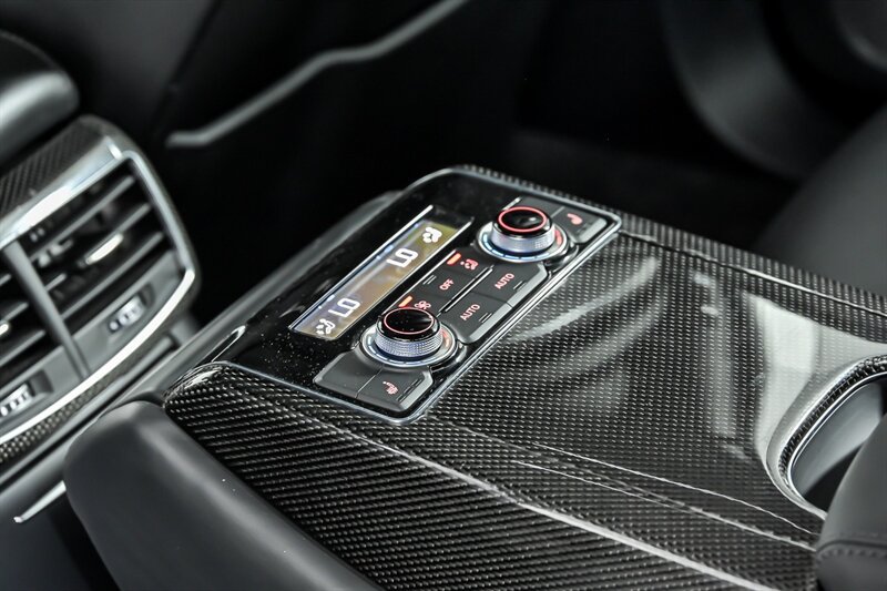 Used 2016 Audi S8 AWD/4WD image 22