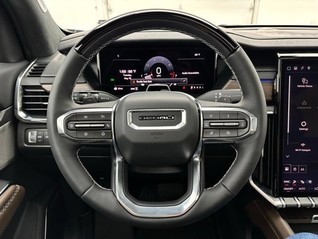 New 2026 GMC Acadia Denali Ultimate w/ LPO, Floor Liner Package AWD/4WD image 23