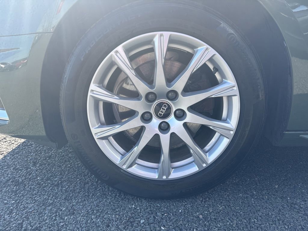 Used 2023 Audi A4 2.0T Premium image 17
