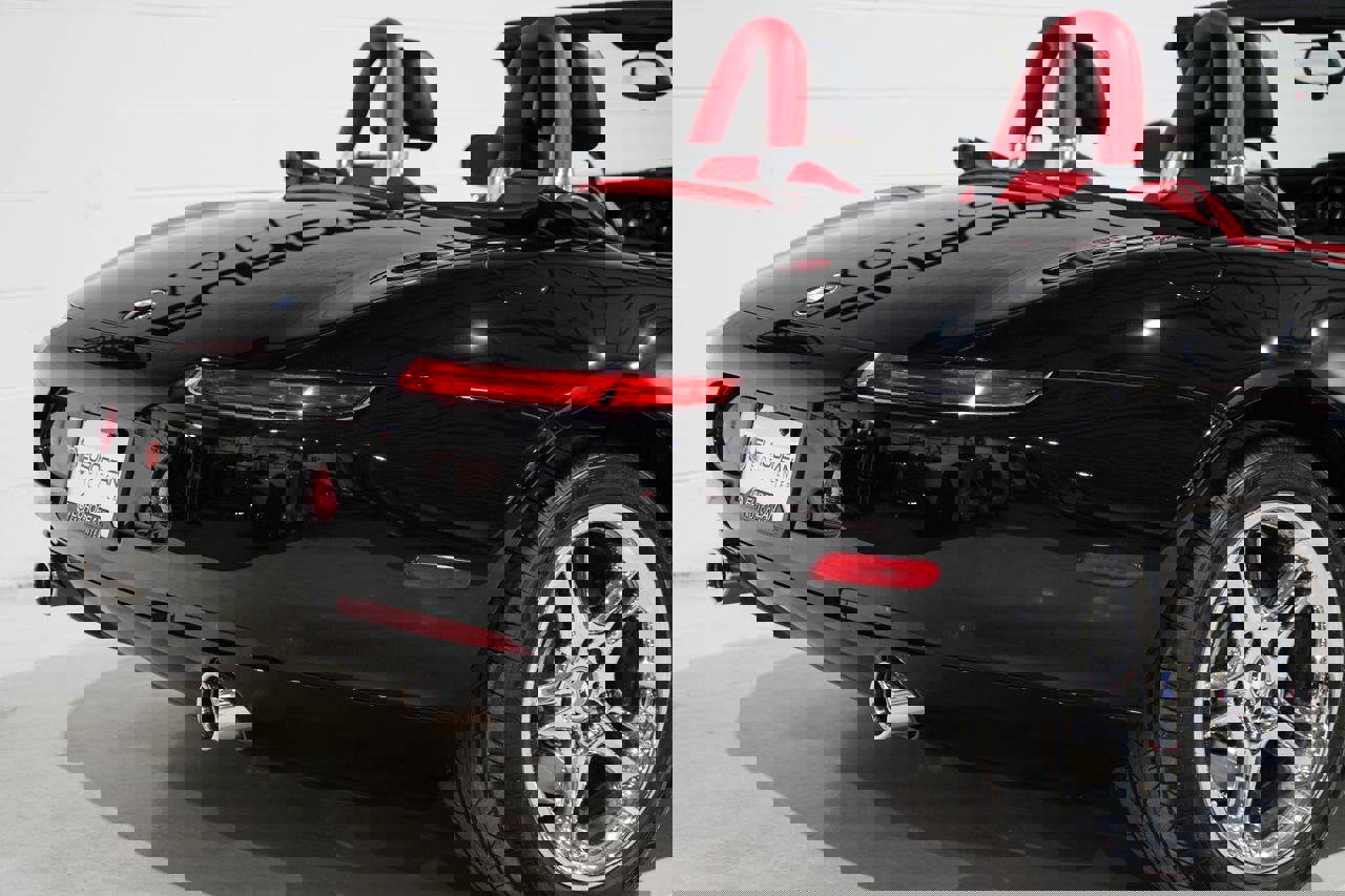 Used 2001 BMW Z8 image 24