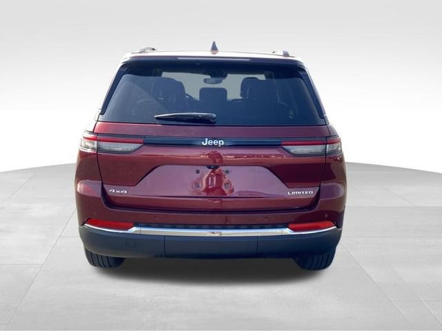 Used 2023 Jeep Grand Cherokee Limited AWD/4WD image 4