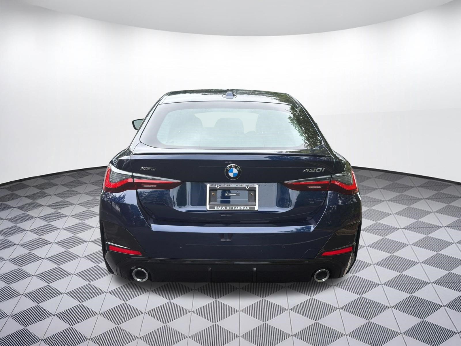 New 2026 BMW 430i xDrive w/ M Sport Package AWD/4WD image 10