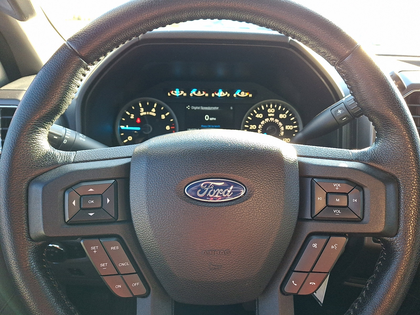 Used 2015 Ford F150 XLT w/ Equipment Group 301A Mid image 18