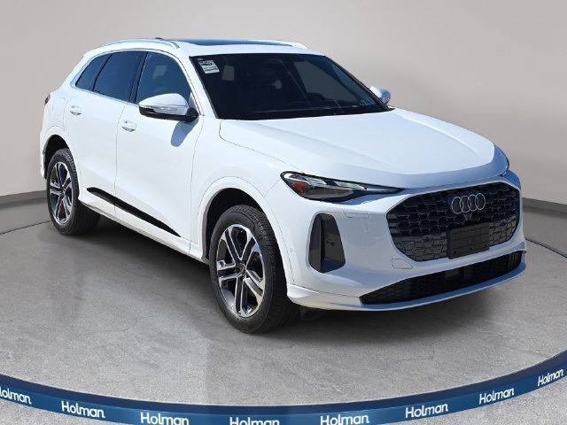 Used 2025 Audi Q5 Premium w/ Convenience Package AWD/4WD image 4