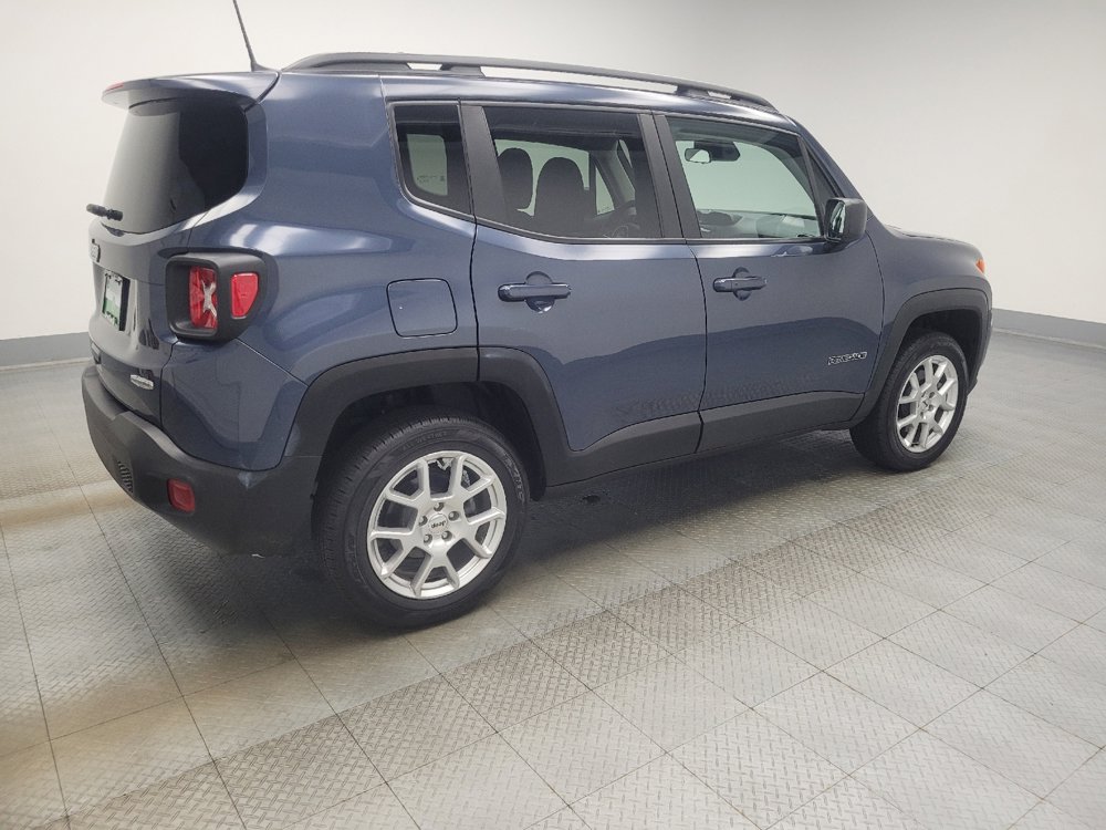 Used 2022 Jeep Renegade Latitude image 10