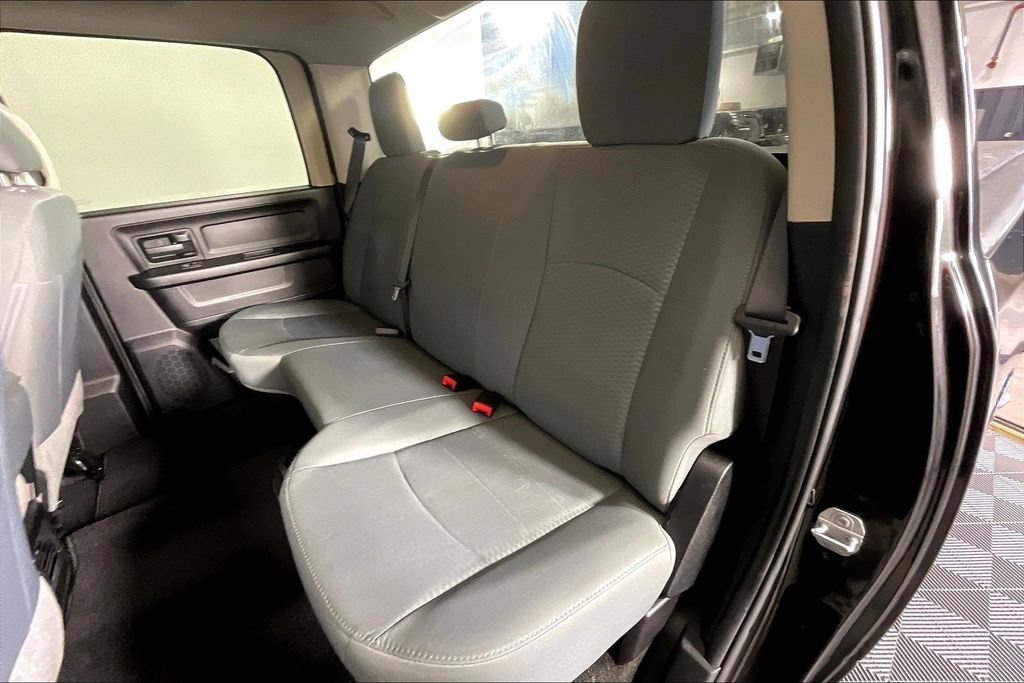 Used 2016 RAM 1500 Express w/ Black Ram 1500 Express Group RWD image 31