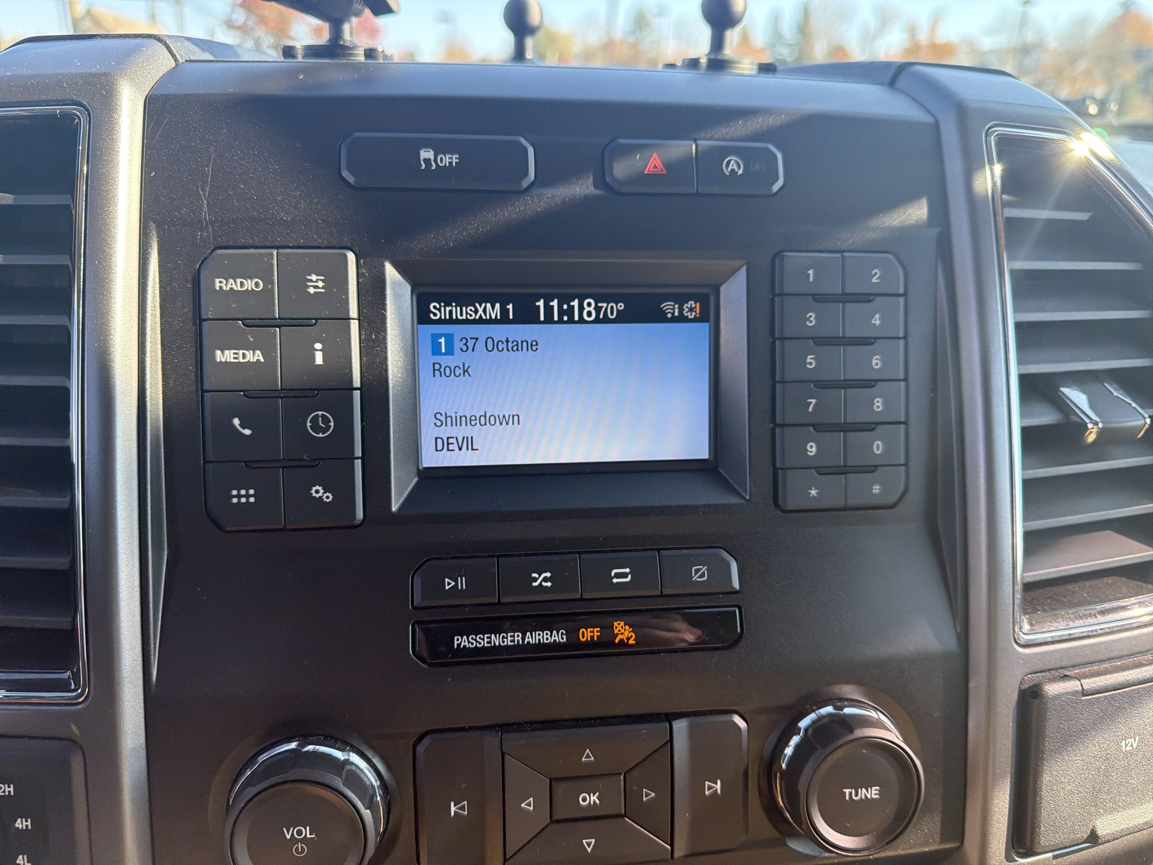 Used 2018 Ford F150 XLT w/ Equipment Group 301A Mid AWD/4WD image 27