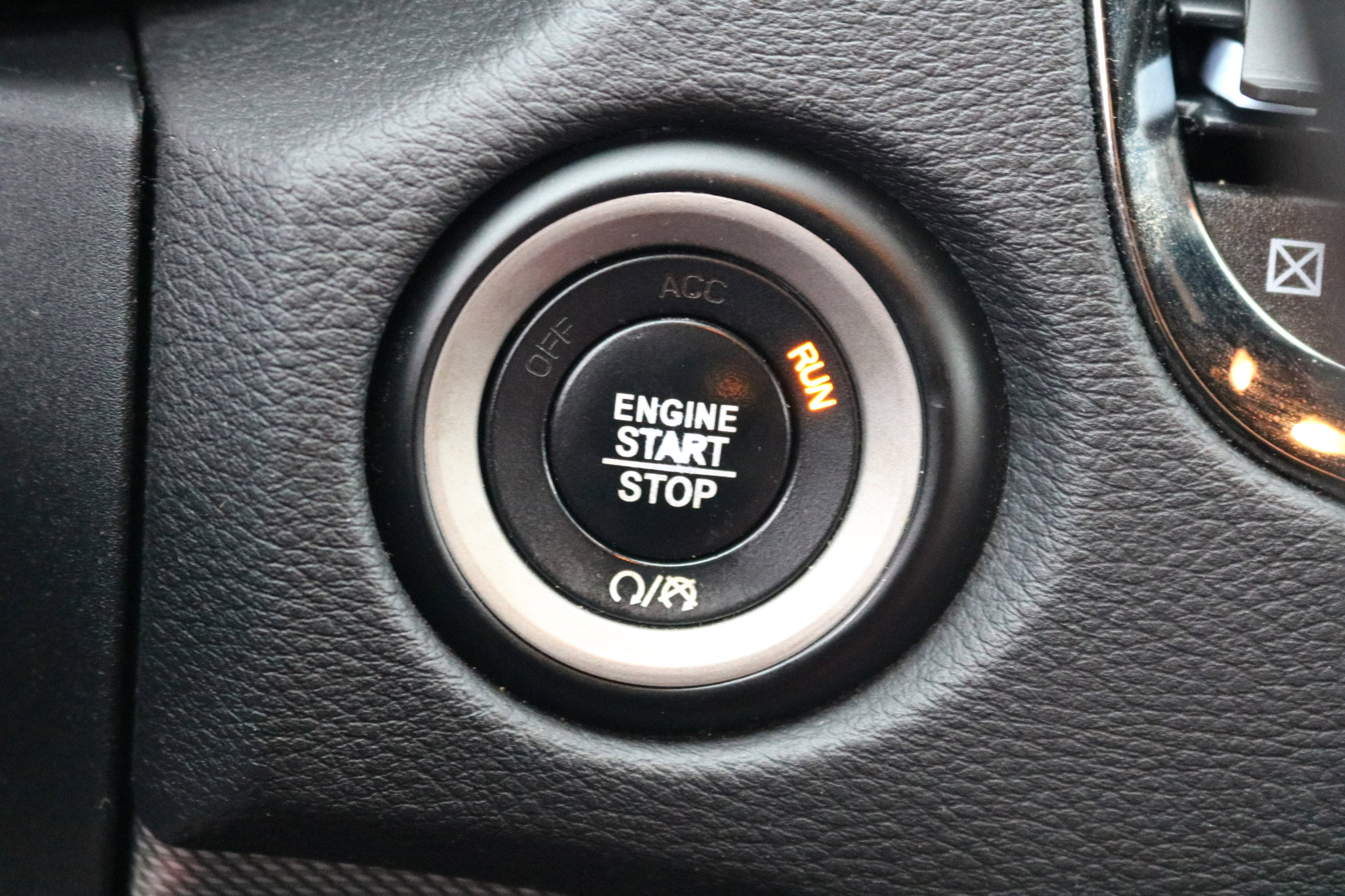 Used 2018 Dodge Durango R/T w/ Trailer Tow Group IV image 29