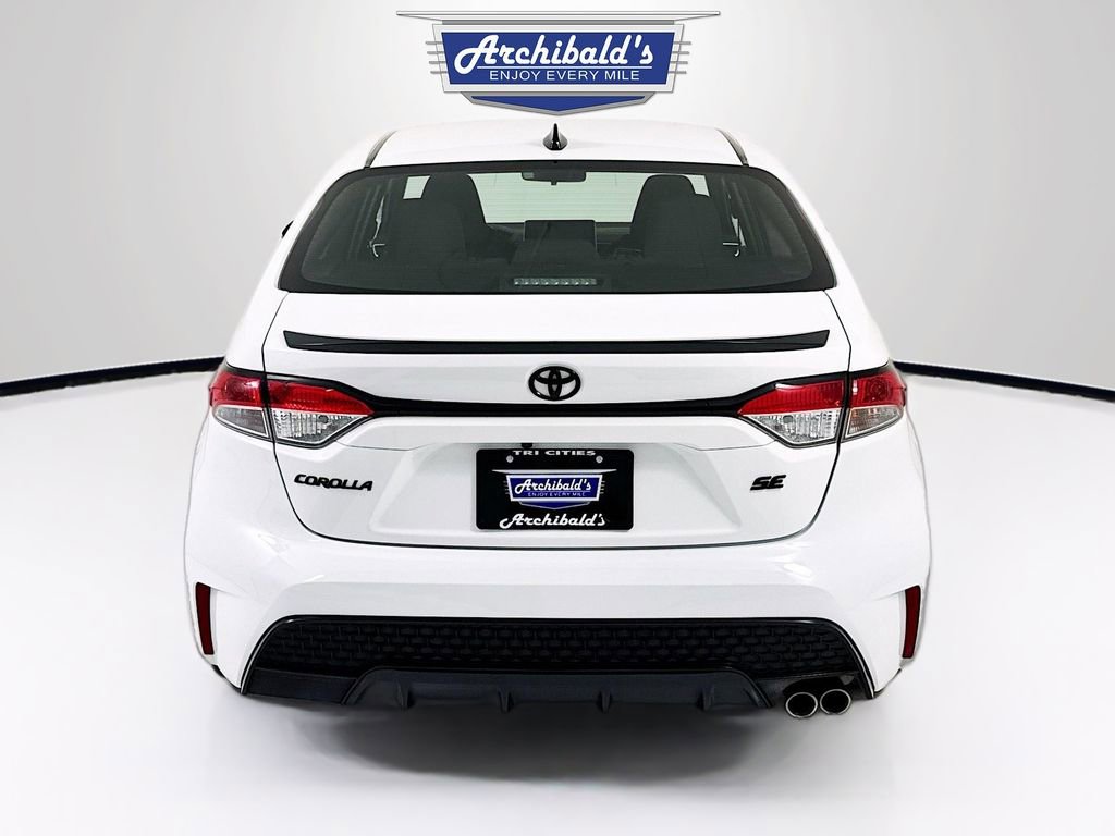 Used 2021 Toyota Corolla SE w/ Carpet Mat Package (TMS) image 7