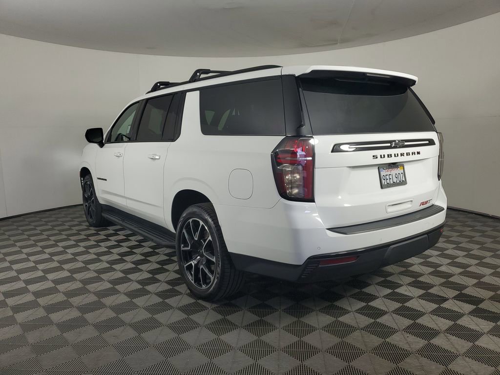 Used 2023 Chevrolet Suburban RST image 6