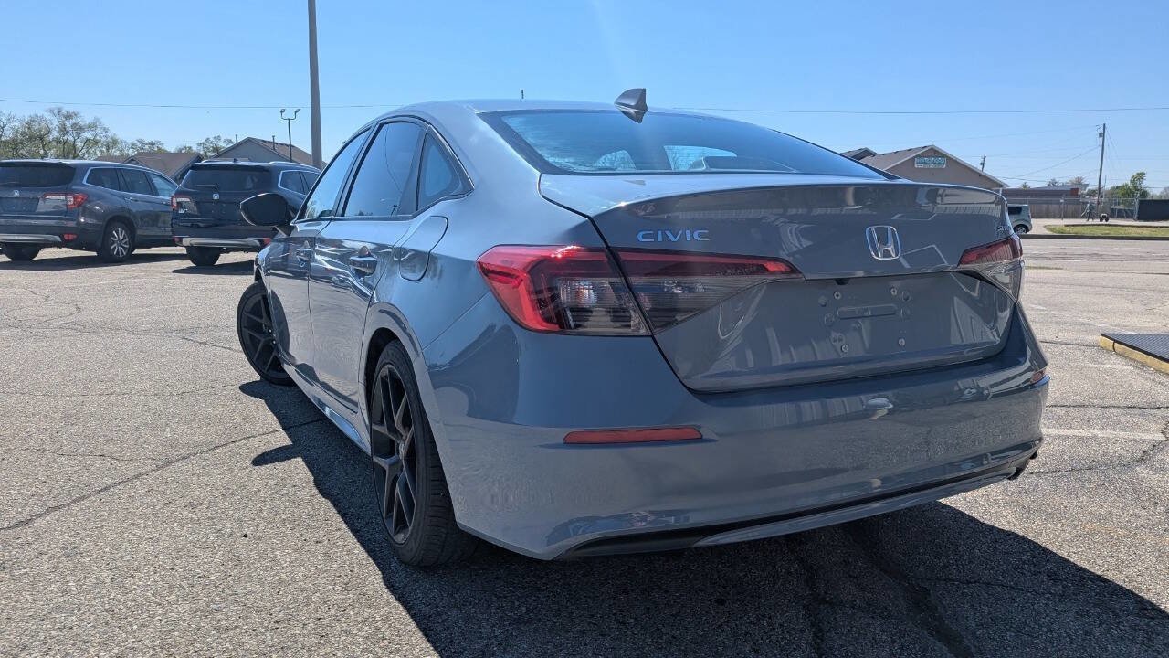 Used 2022 Honda Civic Sport image 13