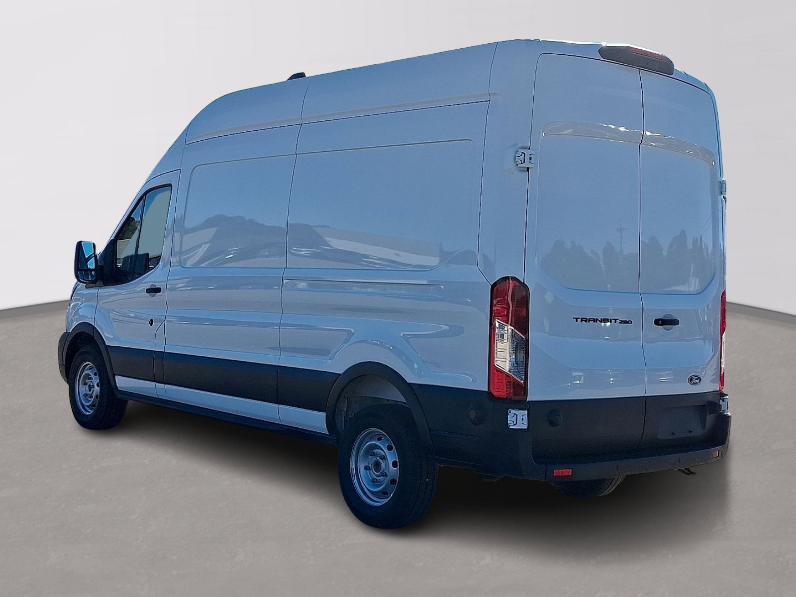 New 2026 Ford Transit 250 148 High Roof w/ Load Area Protection Package image 4