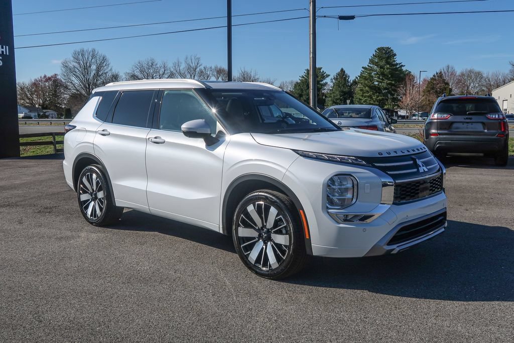 New 2026 Mitsubishi Outlander SEL AWD/4WD image 7
