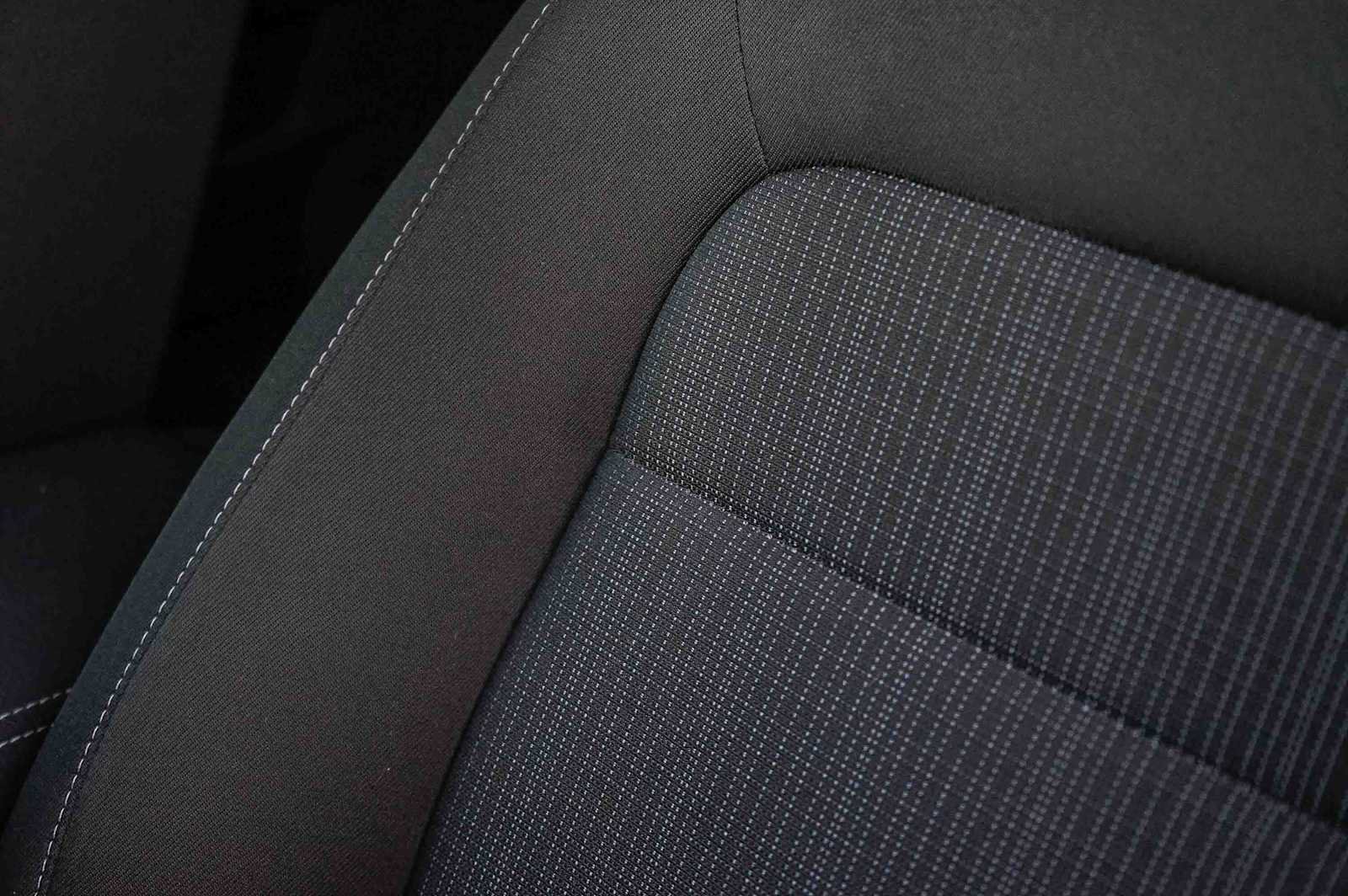 Used 2023 Honda Civic LX image 30