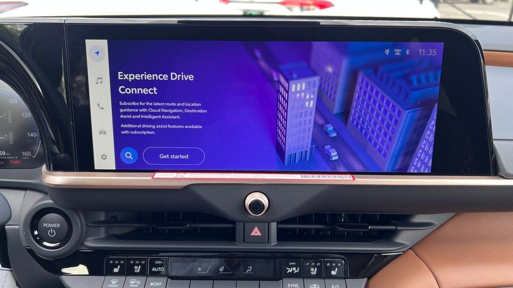 New 2026 Toyota Crown Signia image 27