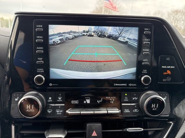 Used 2022 Toyota Highlander XSE image 29