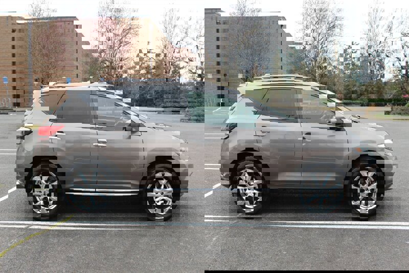 Used 2012 Nissan Murano LE w/ Platinum Pkg image 5