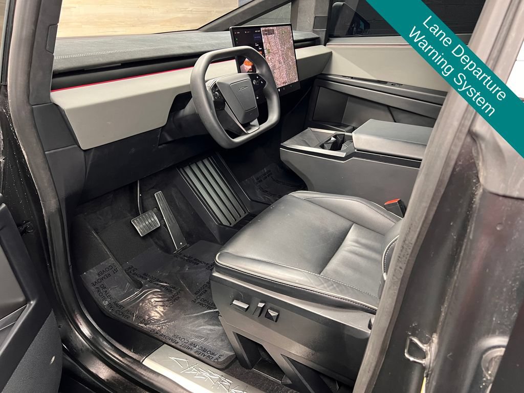 Used 2024 Tesla Cybertruck Cyberbeast AWD/4WD image 5