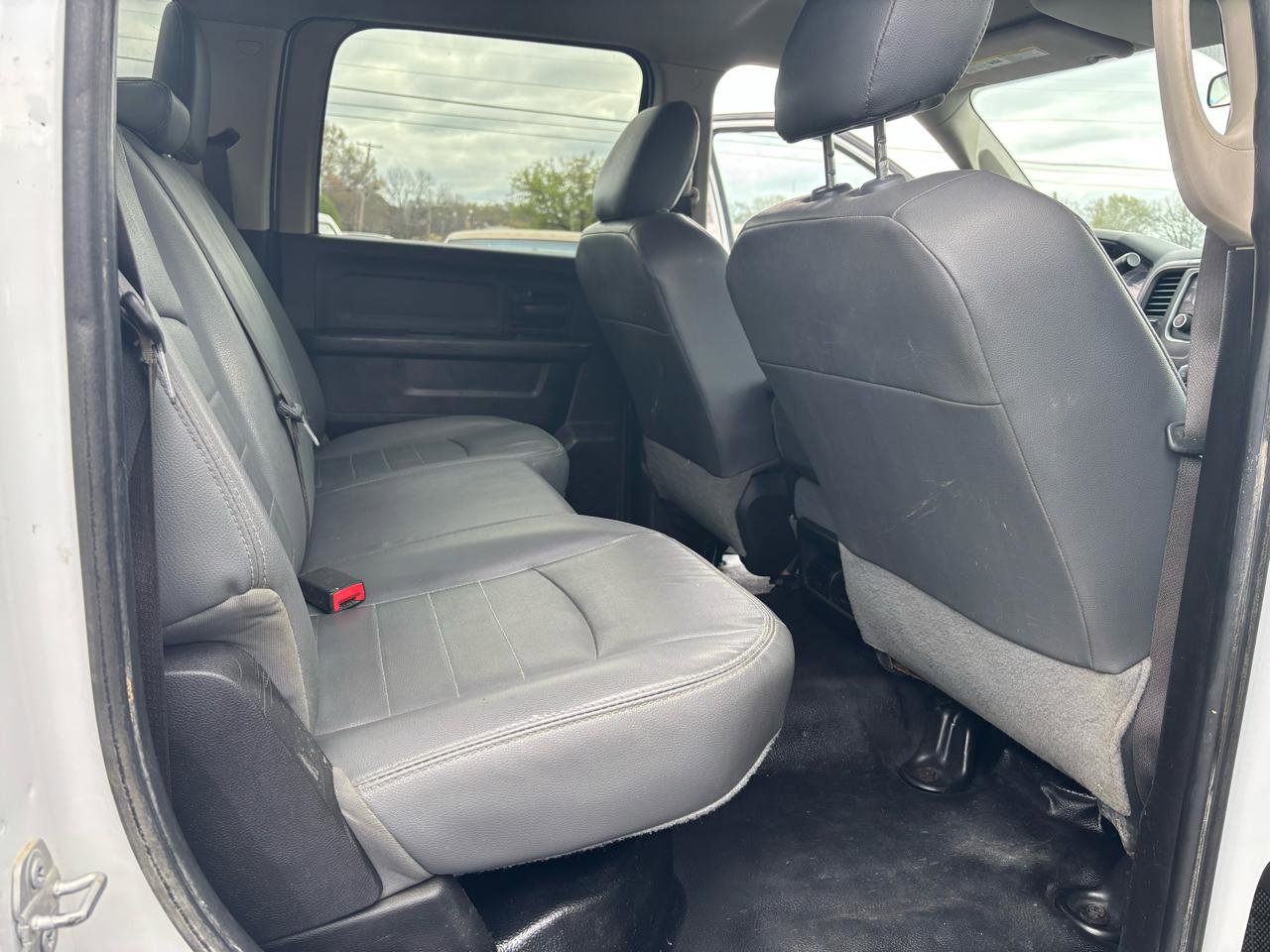 Used 2018 RAM 5500 Tradesman w/ Ambulance Prep Group RWD image 11