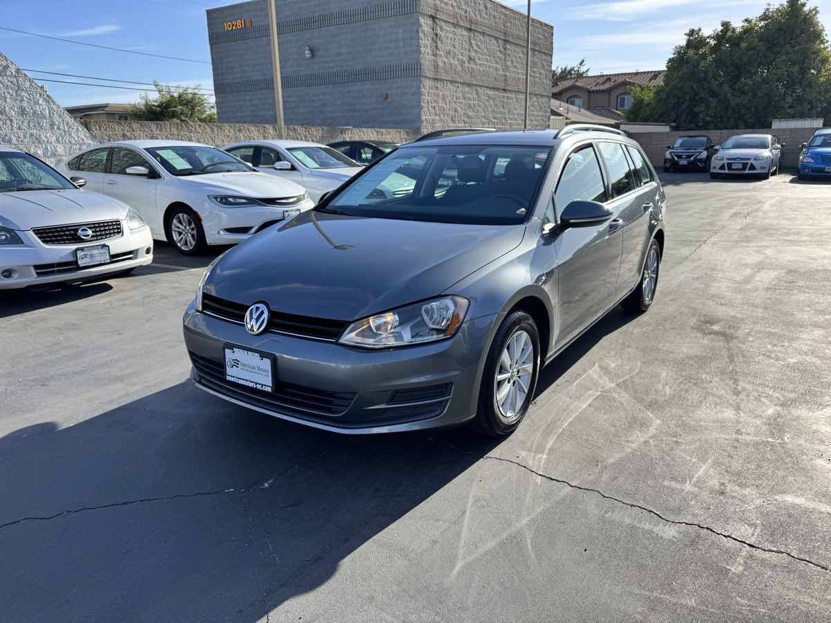 Used 2016 Volkswagen Golf S FWD image 12