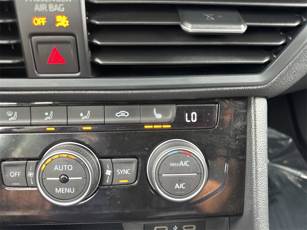 Used 2021 Volkswagen Jetta S image 21