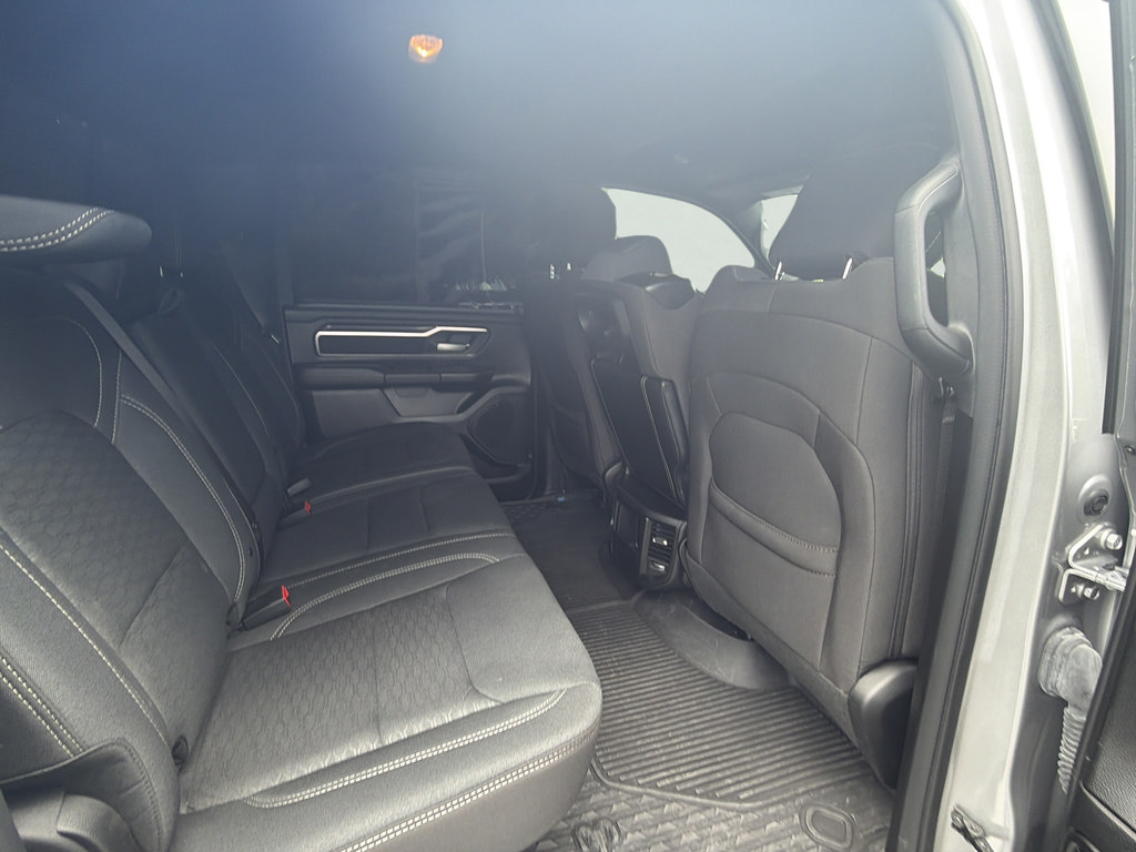 Used 2025 RAM 1500 Big Horn AWD/4WD image 15