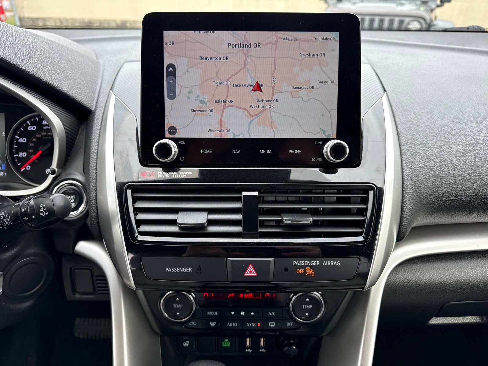 Used 2023 Mitsubishi Eclipse Cross SEL image 24