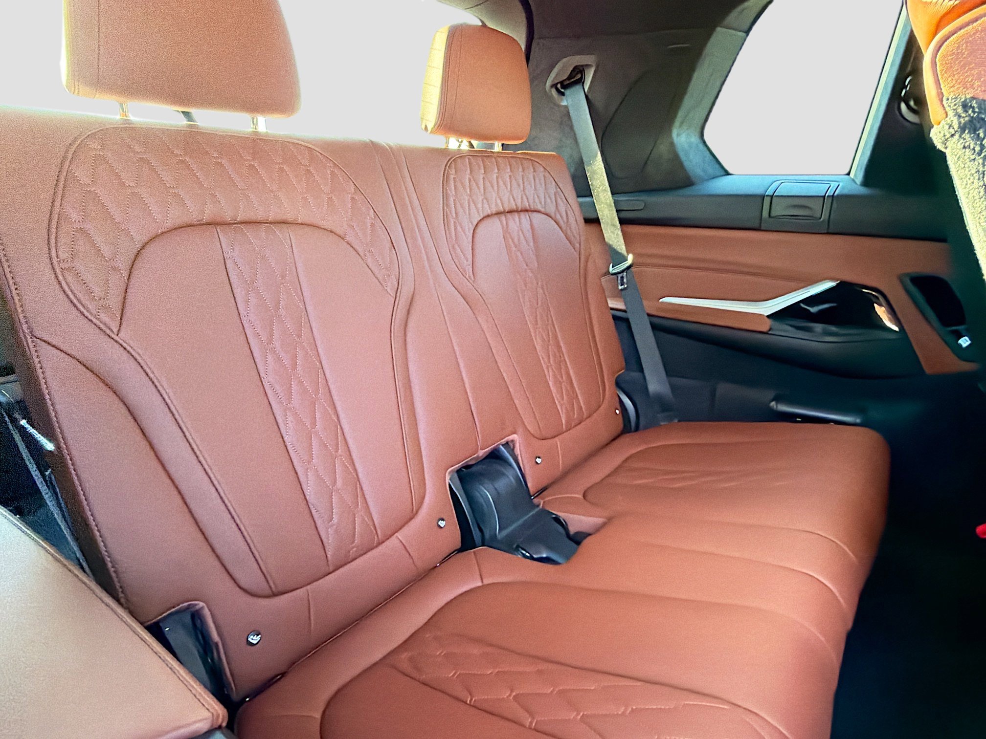 Used 2023 BMW X7 M60i w/ Climate Comfort Package image 20