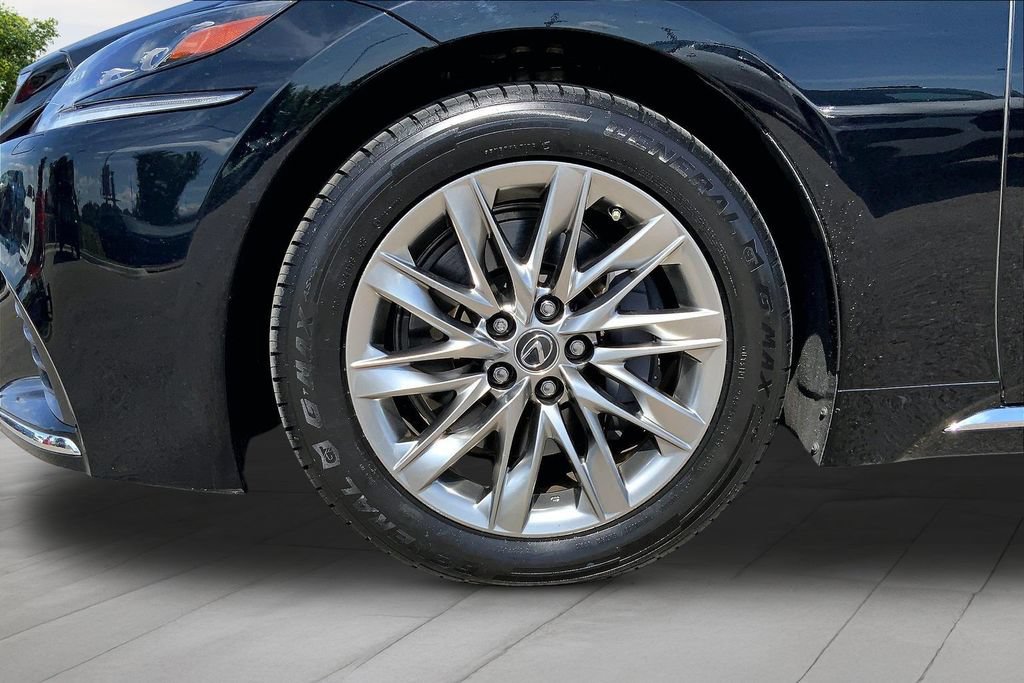 Used 2018 Lexus LS 500 AWD w/ Interior Upgrade Package image 32