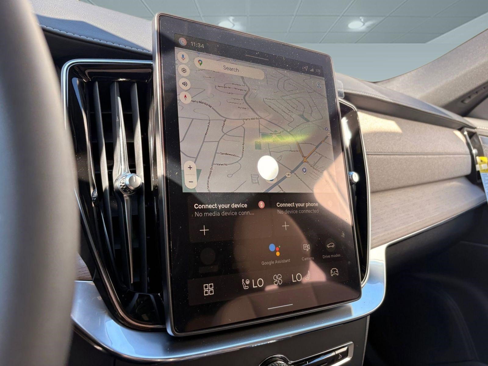 Certified 2026 Volvo XC90 B6 Plus w/ Protection Package Premier AWD/4WD image 49