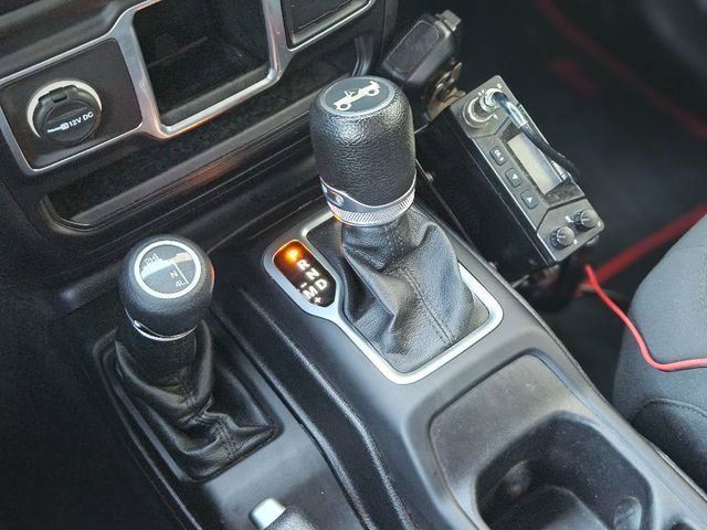 Used 2018 Jeep Wrangler Unlimited Sport image 23