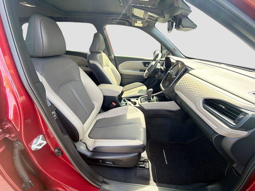 Used 2025 Subaru Forester Limited w/ Popular Package #1 image 16